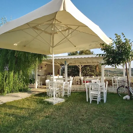 Otel Elvin Bozcaada