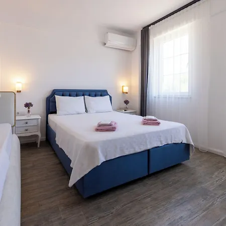 Elvin Hotel Bozcaada
